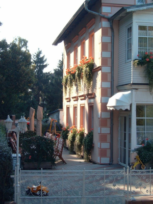 Bild 10: Wintergartenzimmer *** / Pension "Villa Erika" *Seebad Lubmin *Ostsee