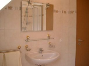 Bild 9: Ferienwohnung "Evi" im Haus Julchen an der Hohwachter Bucht (Ostsee)