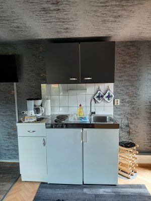 Bild 2: Ferienwohnung im Bungalow direkt an den Boddenwiesen 350 m Ostsee