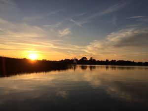 Sonnenuntergang auf dem Wassergrundstück direkt am Bodden