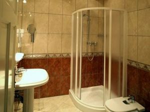 Duschbad mit Bidet