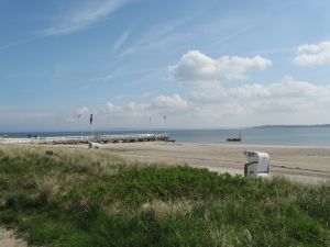 Der Hohwachter Sandstrand liegt direkt vor Ihrer Haustür.
