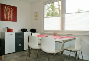 Bild 1: Ferienbungalow an der Ostsee bei Rügen/Stahlbrode