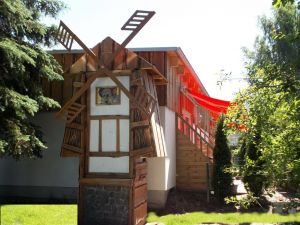 Eröffnung 29.Juni -die Zwerge bauen noch