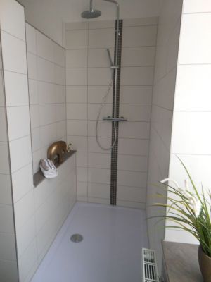 Ebenerdige Dusche 140 x 90cm