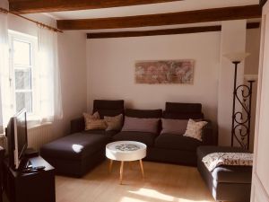 Couchecke Gemütliche Couch, die zum Relaxen und Abschalten einlädt.