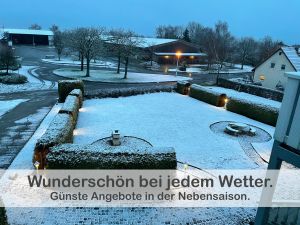 Auch im Winter hat unsere Region ihren ganz besonderen Charme. Die Landschaft verändert sich in eine zauberhafte Winterlandschaft. Nach einem aktiven Tag können Sie sich in unserem Haus aufwärmen und genießen die Winterabende in wohliger Atmosphäre.