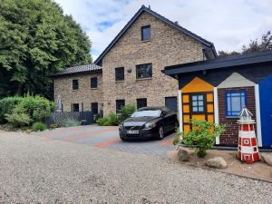 Direkt am Haus ein eigener Stellplatz