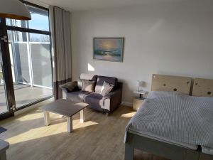 Bild 3: Ferienwohnung Ostseegolf: Ruhe und Erholung, Natur pur + Golf an der Ostsee